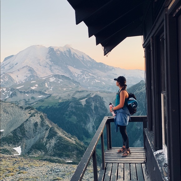 Profile Picture of Marina Vasilchuk (@marina11111) on Poshmark