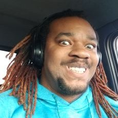 Profile Picture of Travis Bear Roundtree (@RoundtreeBear) on Twitter