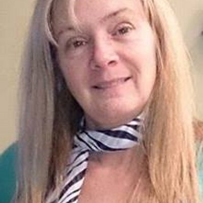 Profile Picture of Lisa Bridwell (@lisabfitnwrap) on Twitter