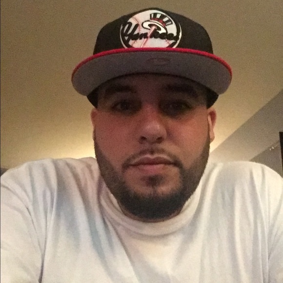 Profile Picture of John Alvarez (@puertorican8728) on Poshmark