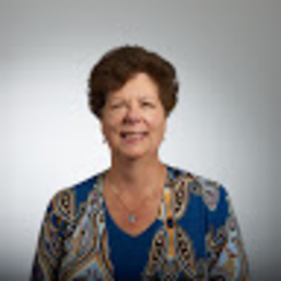 Profile Picture of Susan Springgate (@susanspringgate) on Poshmark