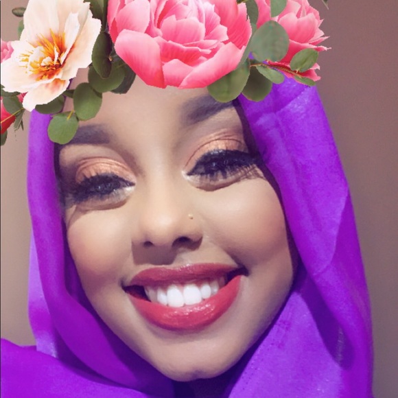 Profile Picture of Ifrah Mohamed (@ifrah101) on Poshmark