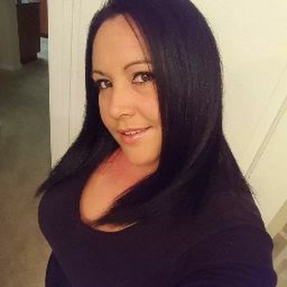 Profile Picture of Shawna Herring (@sherring8801) on Poshmark