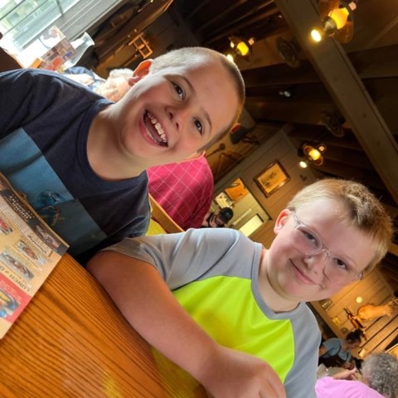 Profile Picture of William Kniss (@willkniss) on Poshmark