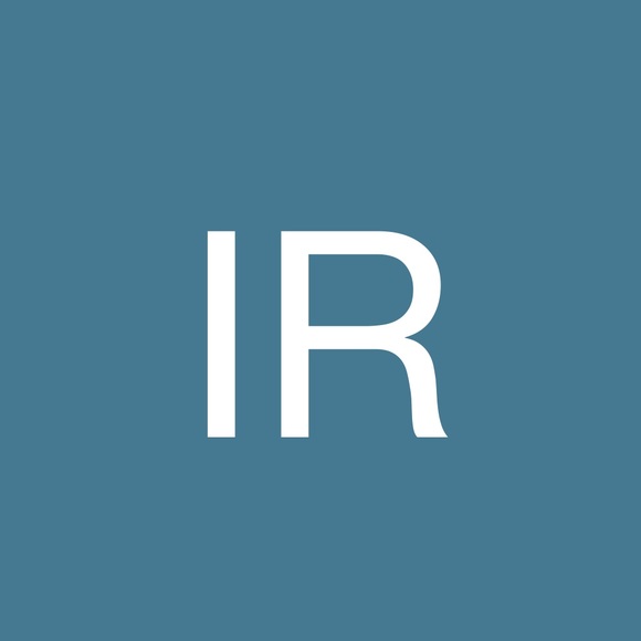 Profile Picture of Inna Radomyslsky (@innar) on Poshmark
