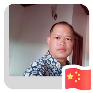 Profile Picture of 李大龙 (@&) on Facebook