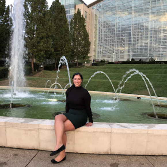 Profile Picture of Madison Swire (@madisonswire8) on Poshmark