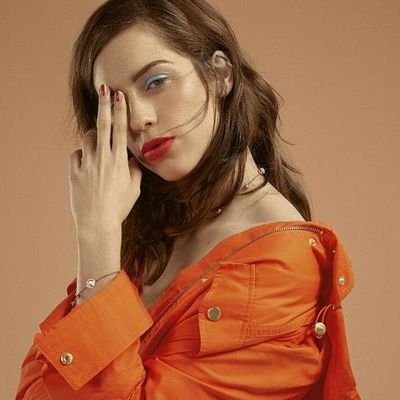 Profile Picture of Sophia Abrahão (@SophiaAbraSam) on Twitter