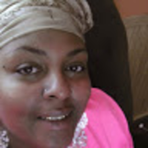 Profile Picture of Dominique Allen (@dominiqueall632) on Poshmark