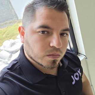 Profile Picture of Ruso17 (@omar.alvarado) on Instagram