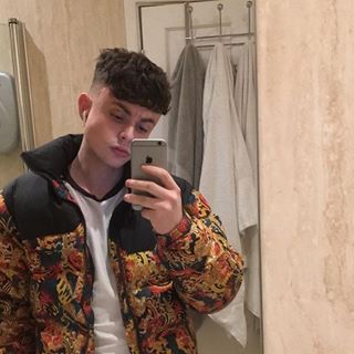 Profile Picture of Mackenzie Hutton (@Mackenzie-Hutton) on Facebook