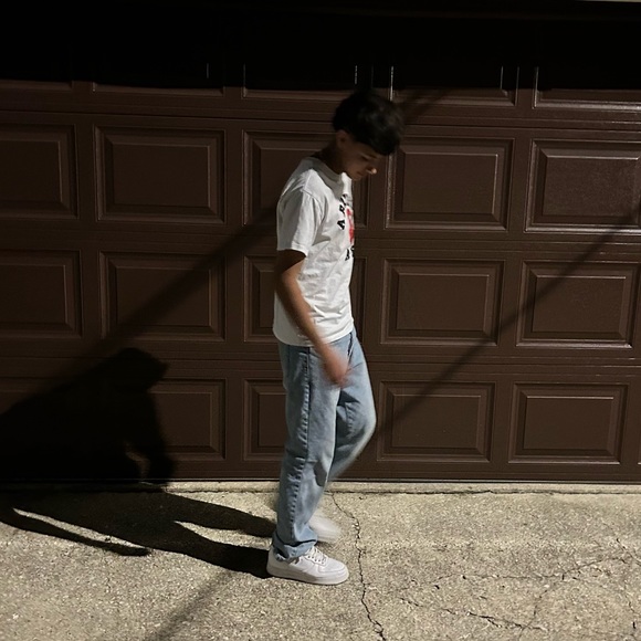 Profile Picture of Erick Aviles (@erickaviles309) on Poshmark
