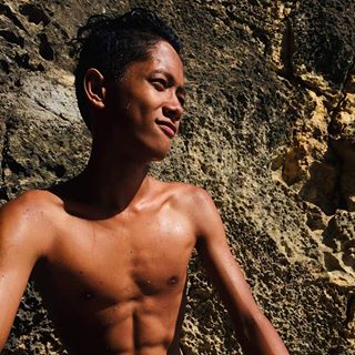 Profile Picture of Cj Kyle Layaguin (@cjkyle.lucero.716) on Facebook