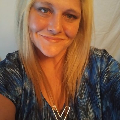 Profile Picture of Sara Dallas (@StoopsSara) on Twitter