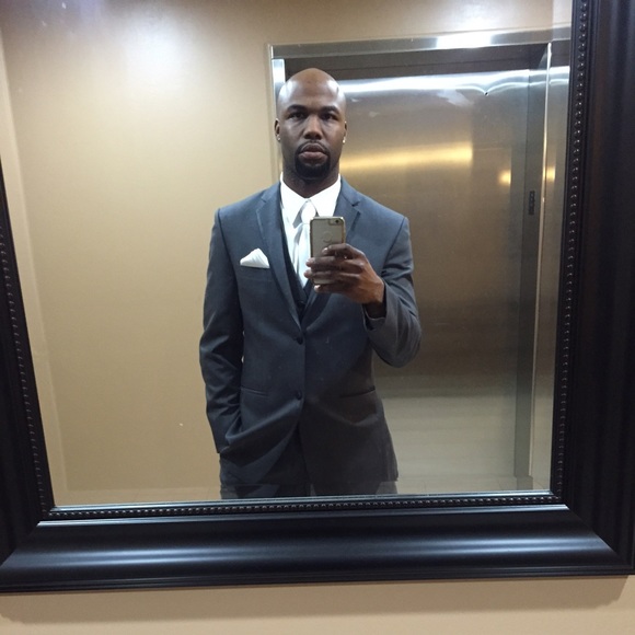 Profile Picture of Corey Mcbride (@coreythe1) on Poshmark