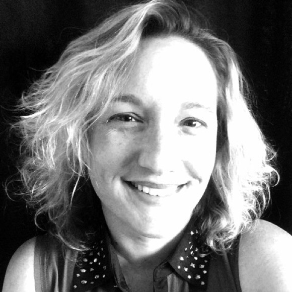 Profile Picture of Eve Petersen (@botker4) on Poshmark