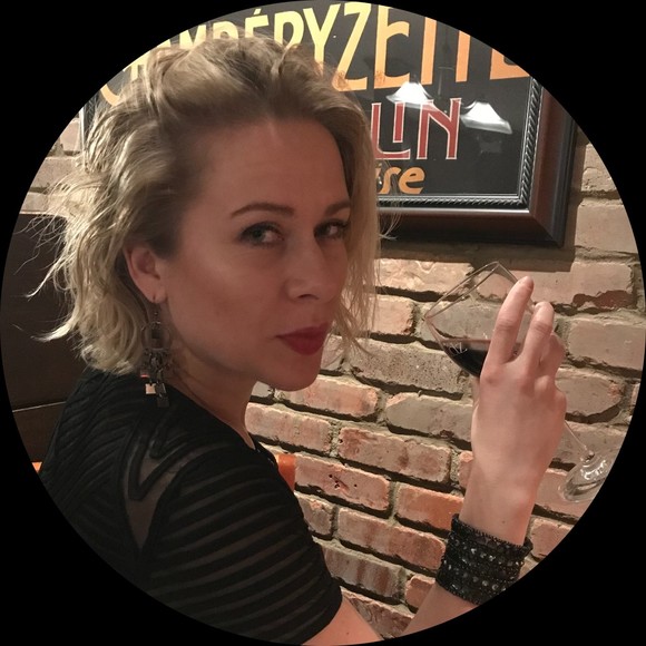 Profile Picture of Svetlana Mitchko (@glamour4girl) on Poshmark