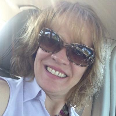 Profile Picture of Paula Swain (@PaulaSwaun) on Twitter