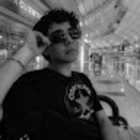 Profile Picture of José antonio Jaurena (@a_jaurena) on Poshmark