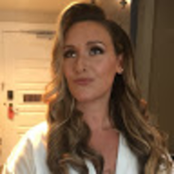 Profile Picture of Jessica Latif (@latifjessica) on Poshmark