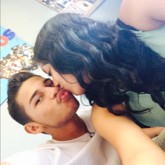 Profile Picture of Sidronio Rubalcava (@sidronio) on Poshmark
