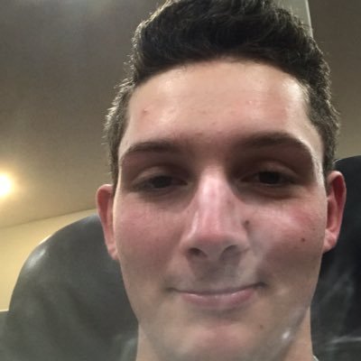 Profile Picture of Seanvalenti (@seanvalenti2) on Twitter