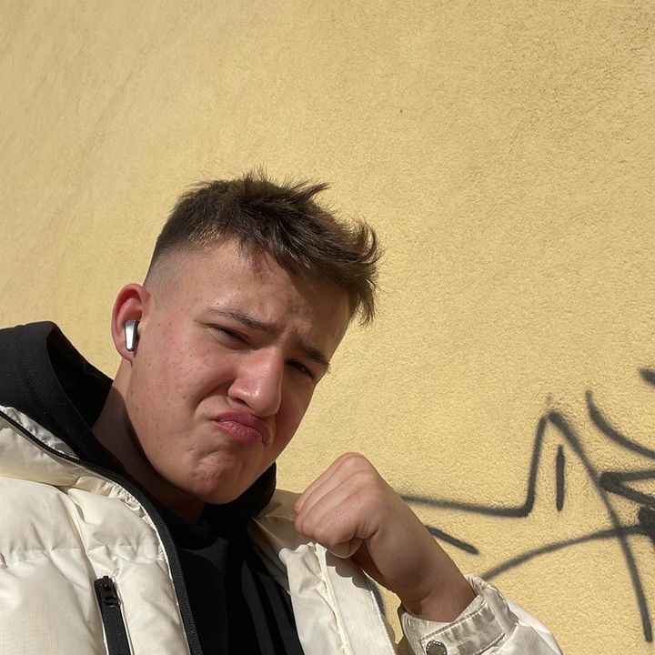 Profile Picture of Adam Nowakowski (@16adames) on Tiktok