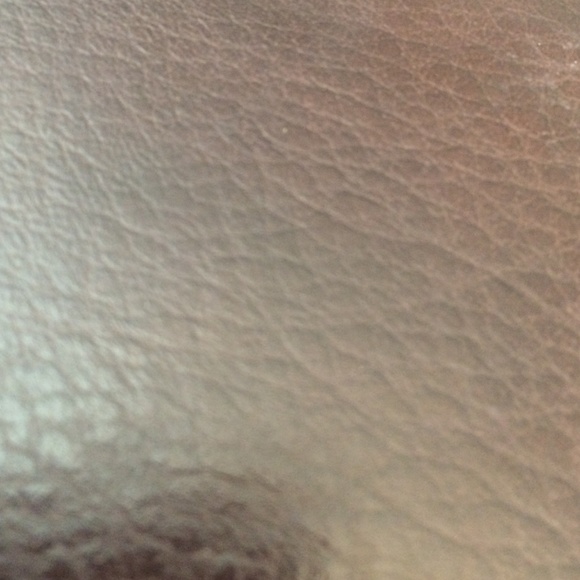 Profile Picture of Erin Hammerstrom (@erinhammer33) on Poshmark