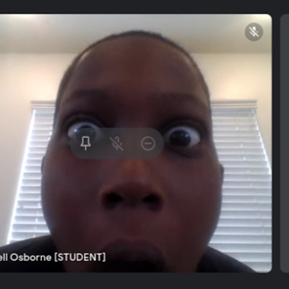 Profile Picture of Torryeon Glover [student] (@torryeong) on Poshmark