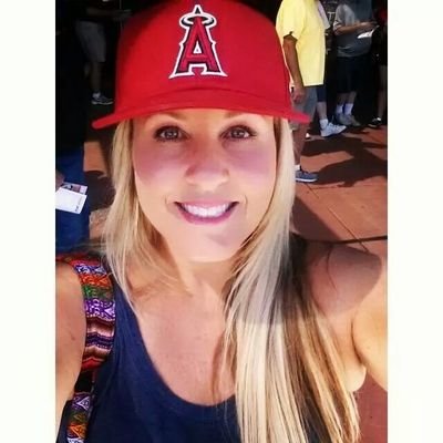 Profile Picture of Lisa Shandy Colon (@LisaShandy) on Twitter