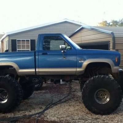 Profile Picture of Robert Griner (@Grinerbassman) on Twitter