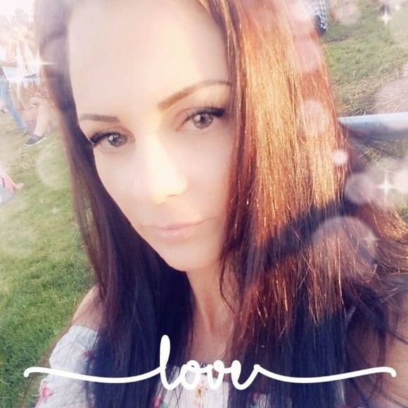 Profile Picture of Dawn Haney (@dawnygirl2880) on Poshmark