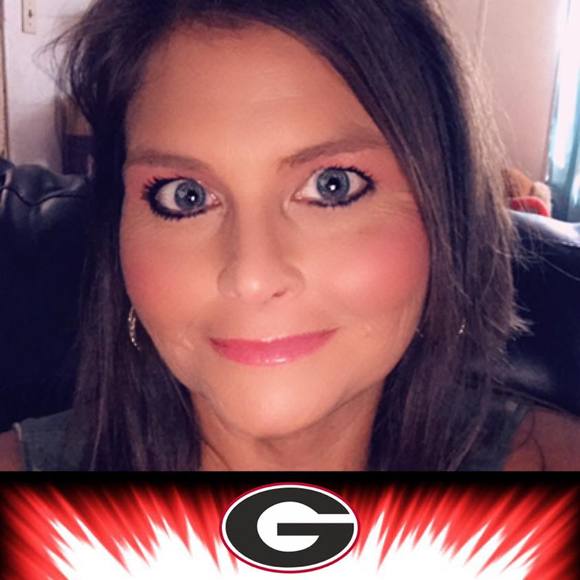 Profile Picture of Misty Lester (@mistyjohnston21) on Poshmark