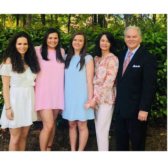 Profile Picture of Cindy Goocher (@cindygoocher) on Poshmark