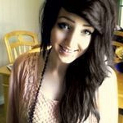 Profile Picture of CARLY MAXEY (@JAMEScw52) on Twitter