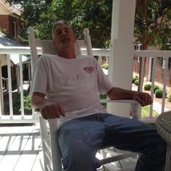 Profile Picture of Paul Cross (@paulcross17) on Tiktok