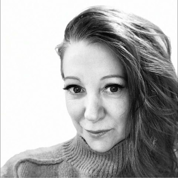 Profile Picture of Deborah Wiggett (@dwpolo666) on Poshmark