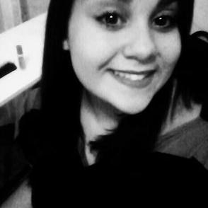 Profile Picture of Isabelle Lima (@isabellelima560) on Twitter