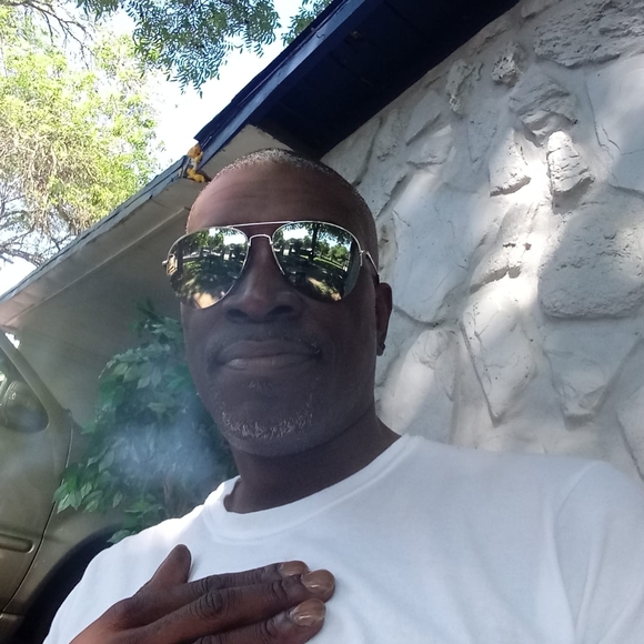 Profile Picture of Carl Harris (@choclat71) on Poshmark