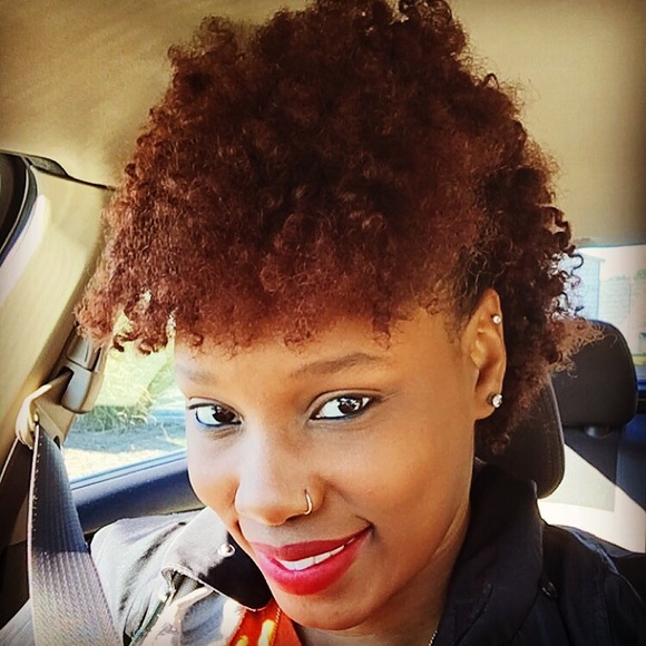 Profile Picture of Jacquelyn Williams (@jmuzique1) on Poshmark