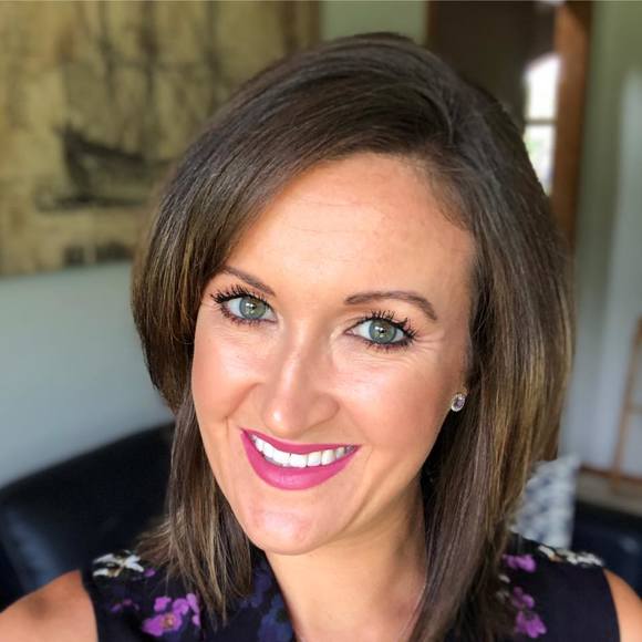 Profile Picture of Kelley Gubbels (@kgubbels8) on Poshmark