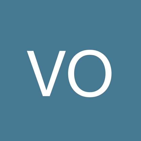 Profile Picture of Vladislav Orlov (@jbonmail678) on Poshmark