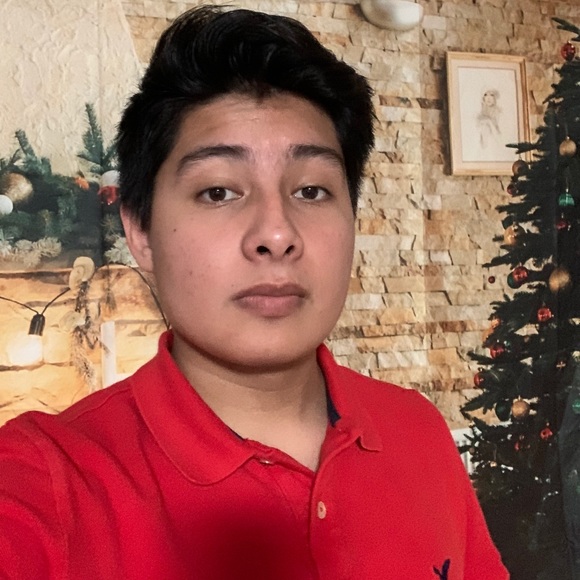 Profile Picture of Juan Mireles (@carlosmireles67) on Poshmark