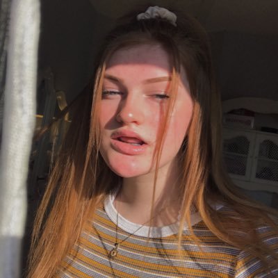 Profile Picture of Melanie Jordan (@melanieejordan) on Twitter