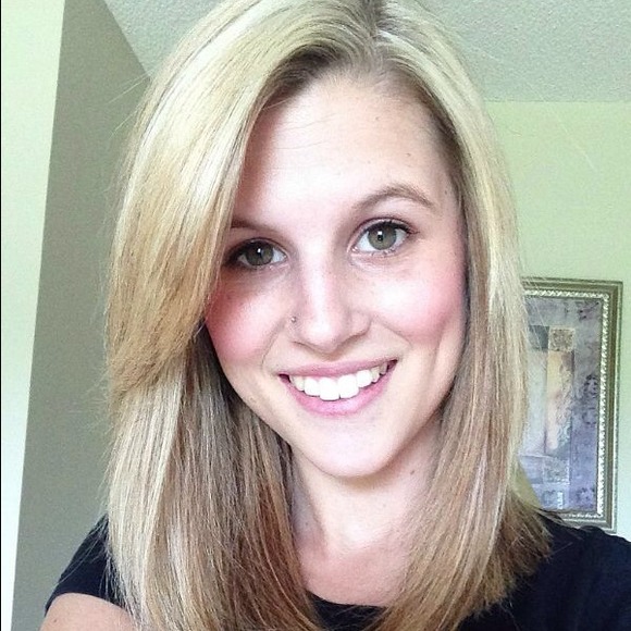 Profile Picture of Hunter Ledbetter (@hunter_makensi) on Poshmark