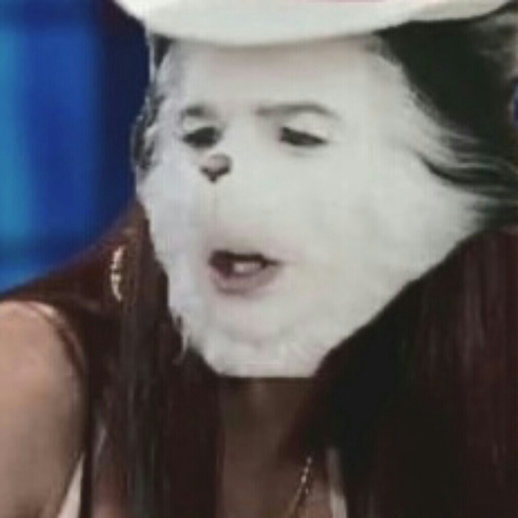 Profile Picture of Nicholas Brown (@smileypoo02) on Poshmark