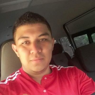 Profile Picture of Edgardo Arevalo (@EdgardoAreval11) on Twitter
