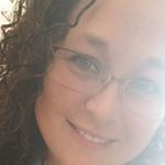 Profile Picture of sarah sutton (@sarahdeesutton) on Instagram