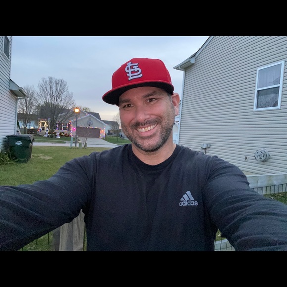 Profile Picture of Joseph Renois (@jvr21775) on Poshmark