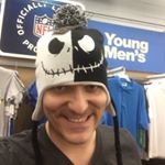 Profile Picture of neil (@nagraves) on Instagram